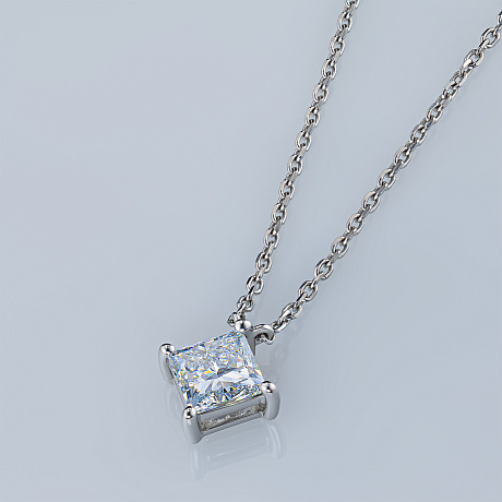 Колье из белого золота